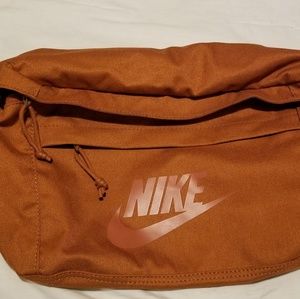 Rare Large Nike Tech Hip Pack